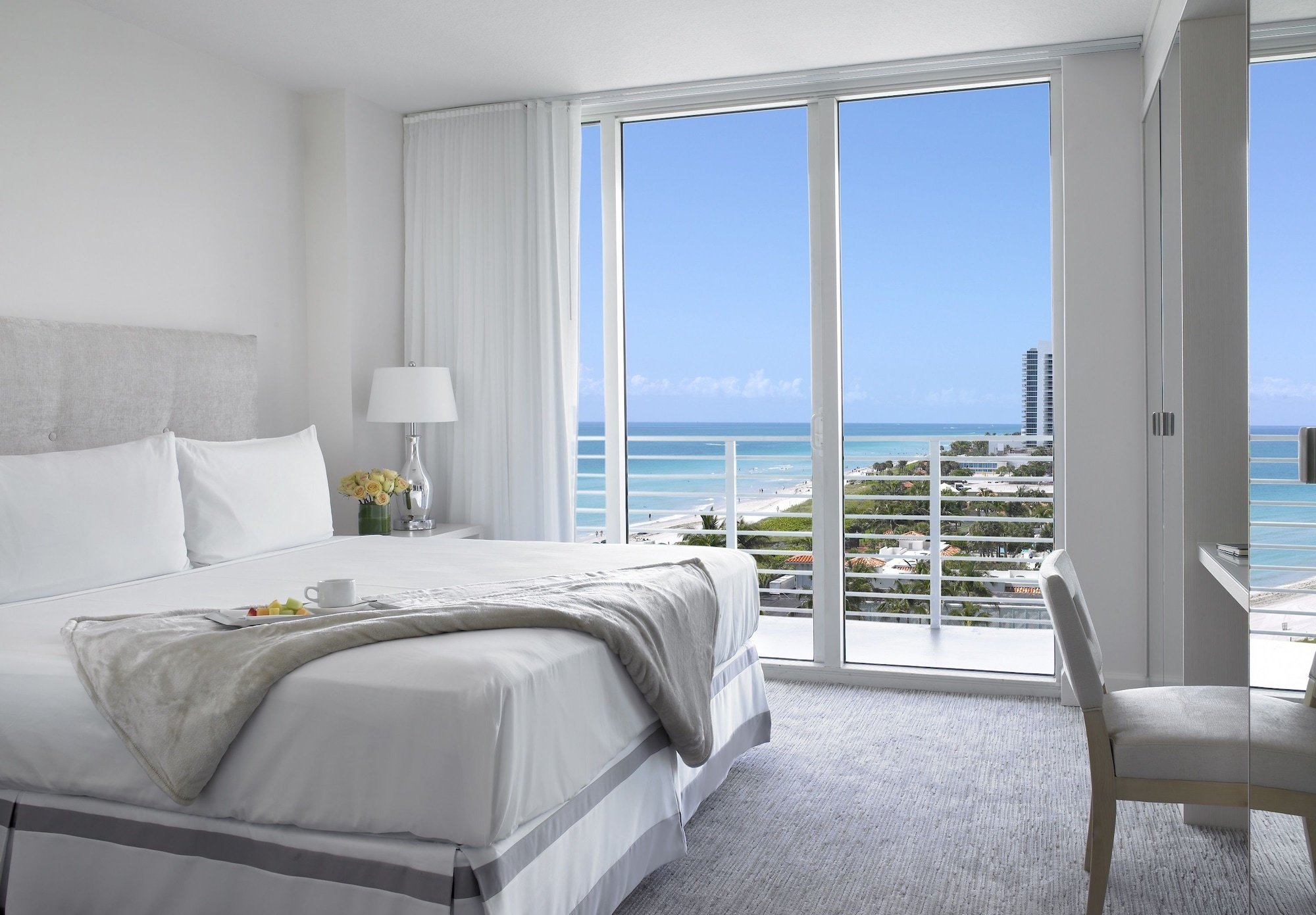 1 BEDROOM, DELUXE, SUITE, PARTIAL OCEAN VIEW