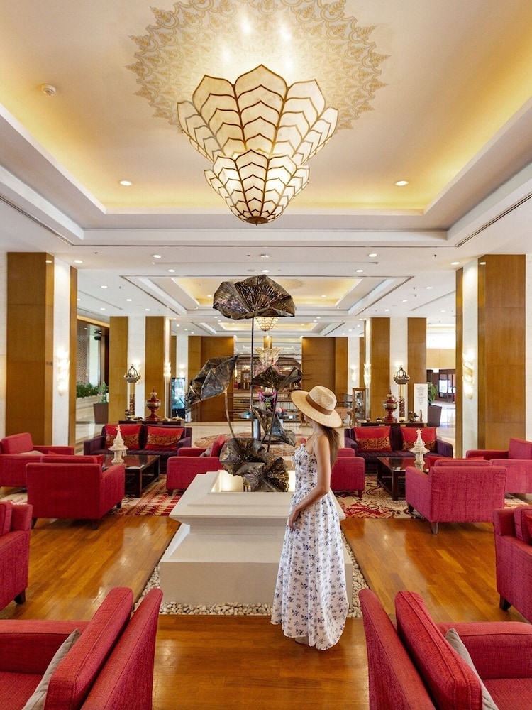 Shangri-La Chiang Mai 45/65