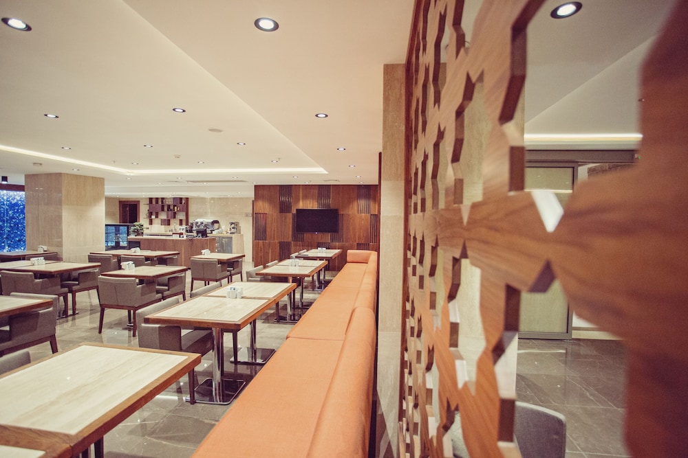 Fesa Business Hotel 54/67