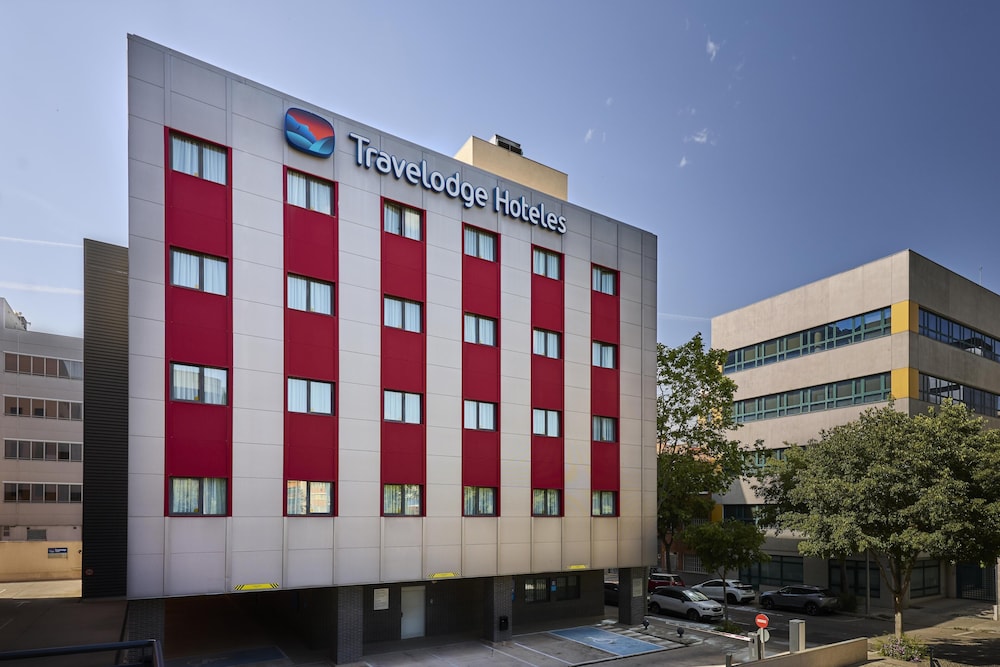 Travelodge Madrid Metropolitano 6/63