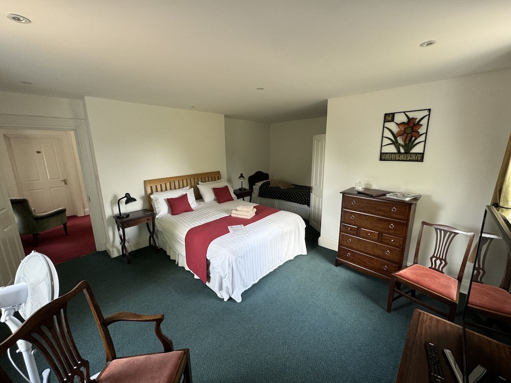 Hookwood Lodge 12/42