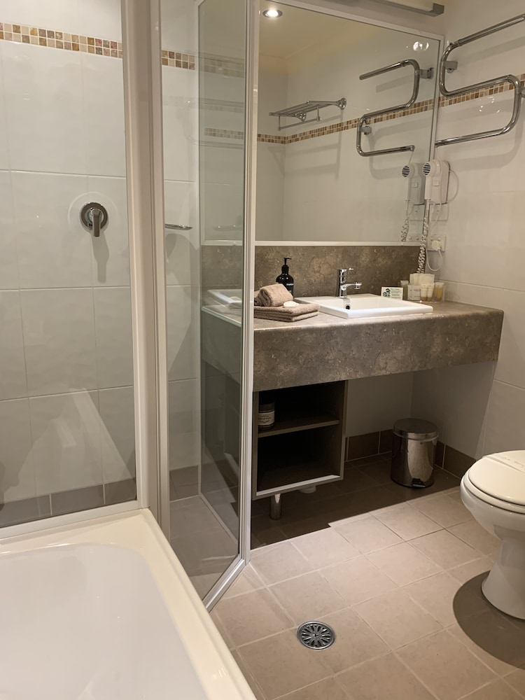 ULLADULLA GUEST HOUSE 28/38