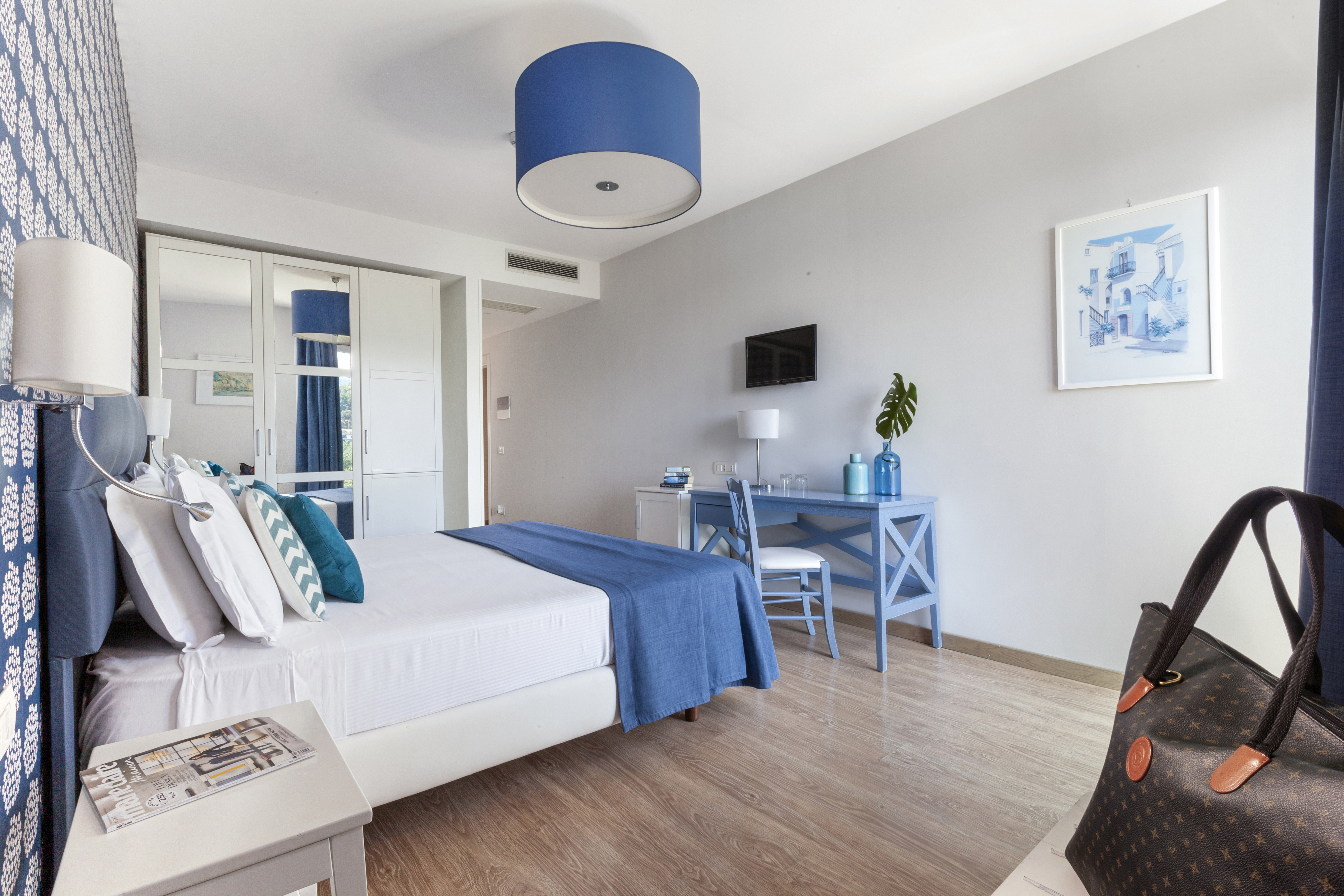 Room, Double Bed, Inland View