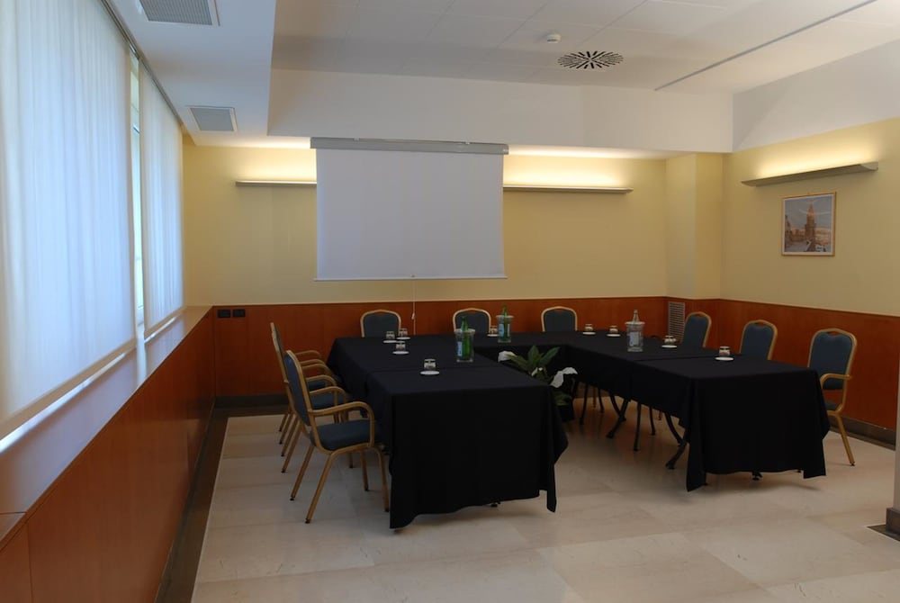Hotel San Domenico al Piano 36/43