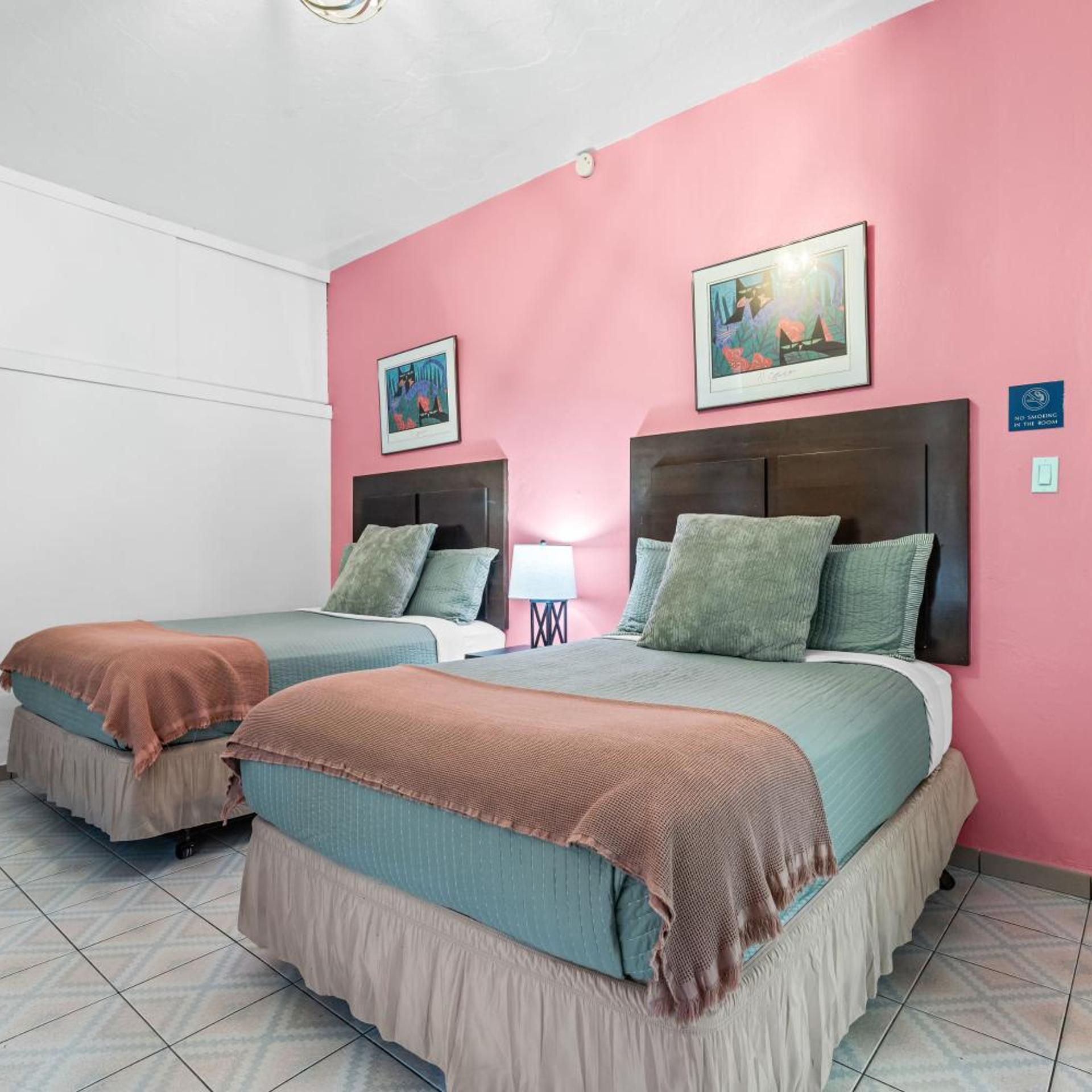 BORINQUEN BEACH INN 15/39
