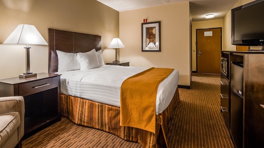 Best Western Muncie 14/23