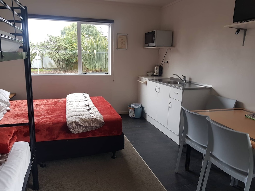 All Seasons Holiday Park 14/50