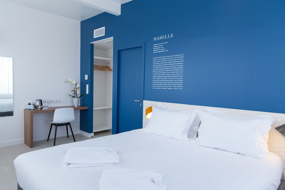 غرفة سوبيريور بسرير كوين، Les Voiles Hotel 3/10