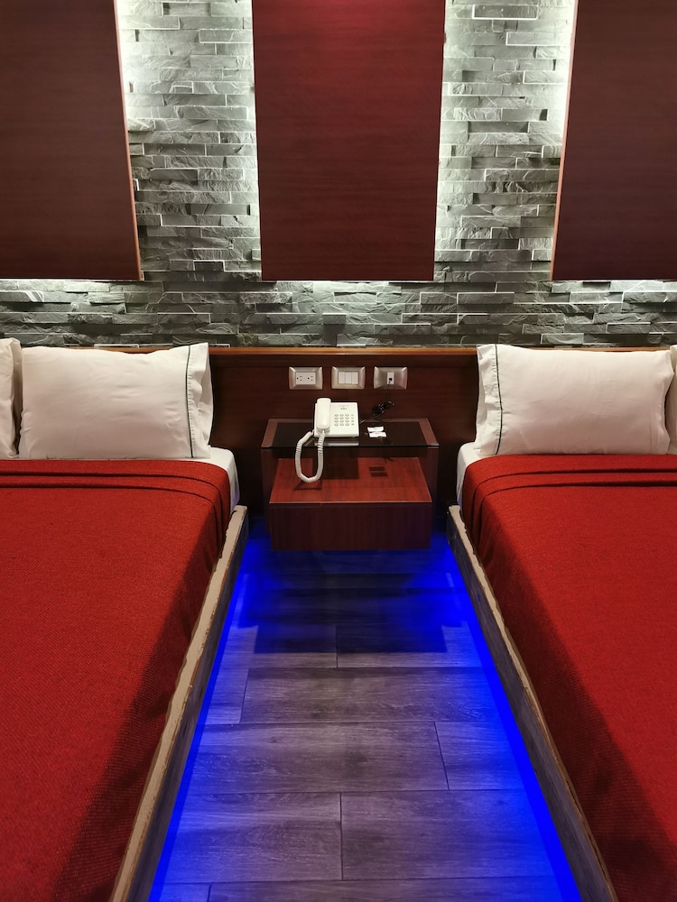 Hotel Plaza Arteaga 6/44