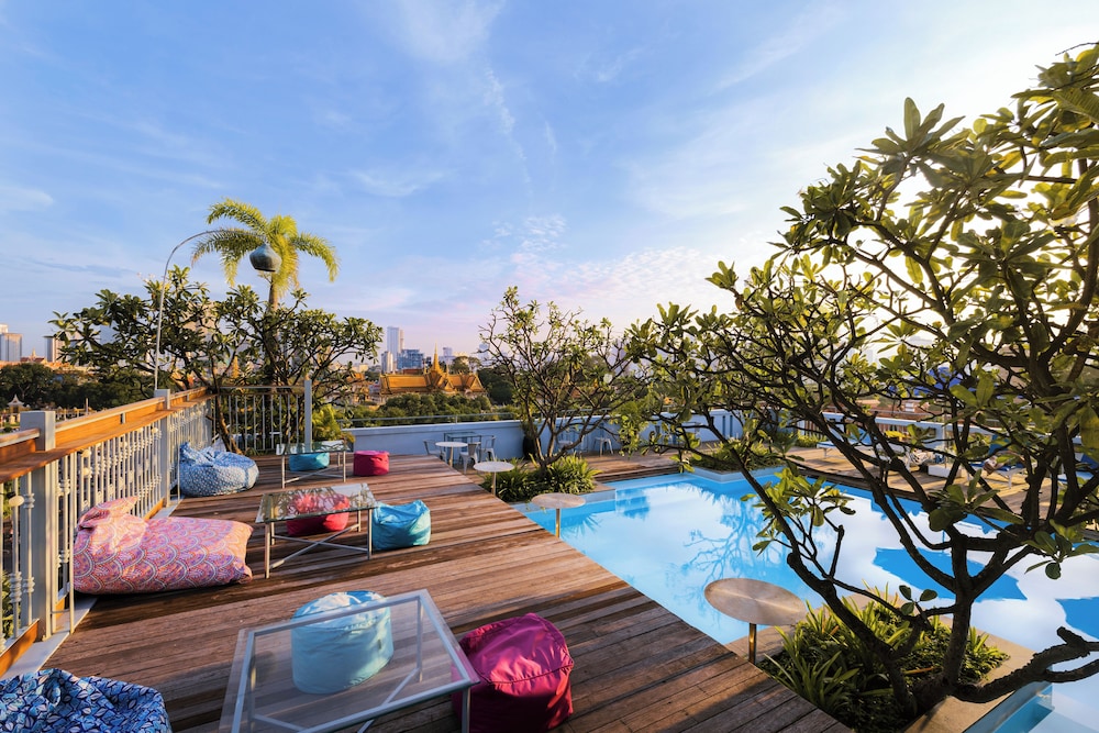Frangipani Royal Palace Hotel Spa 53/60