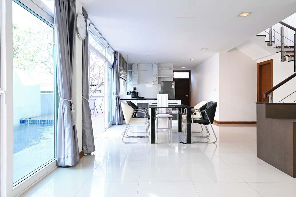 Golden Sea Pool Villa Heart of Hua Hin 35/50