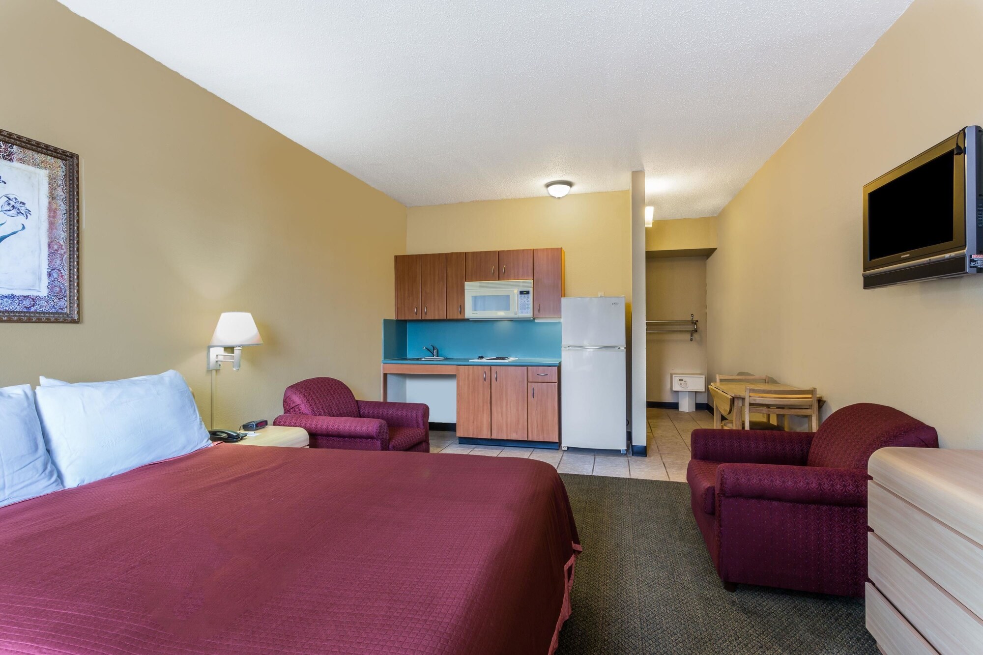 Room, Queen Bed, Accessible