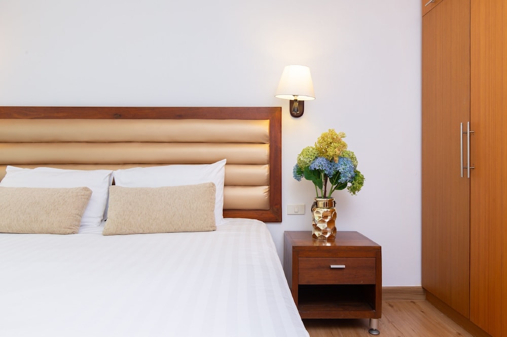 Lasalle Suites Spa 42/74