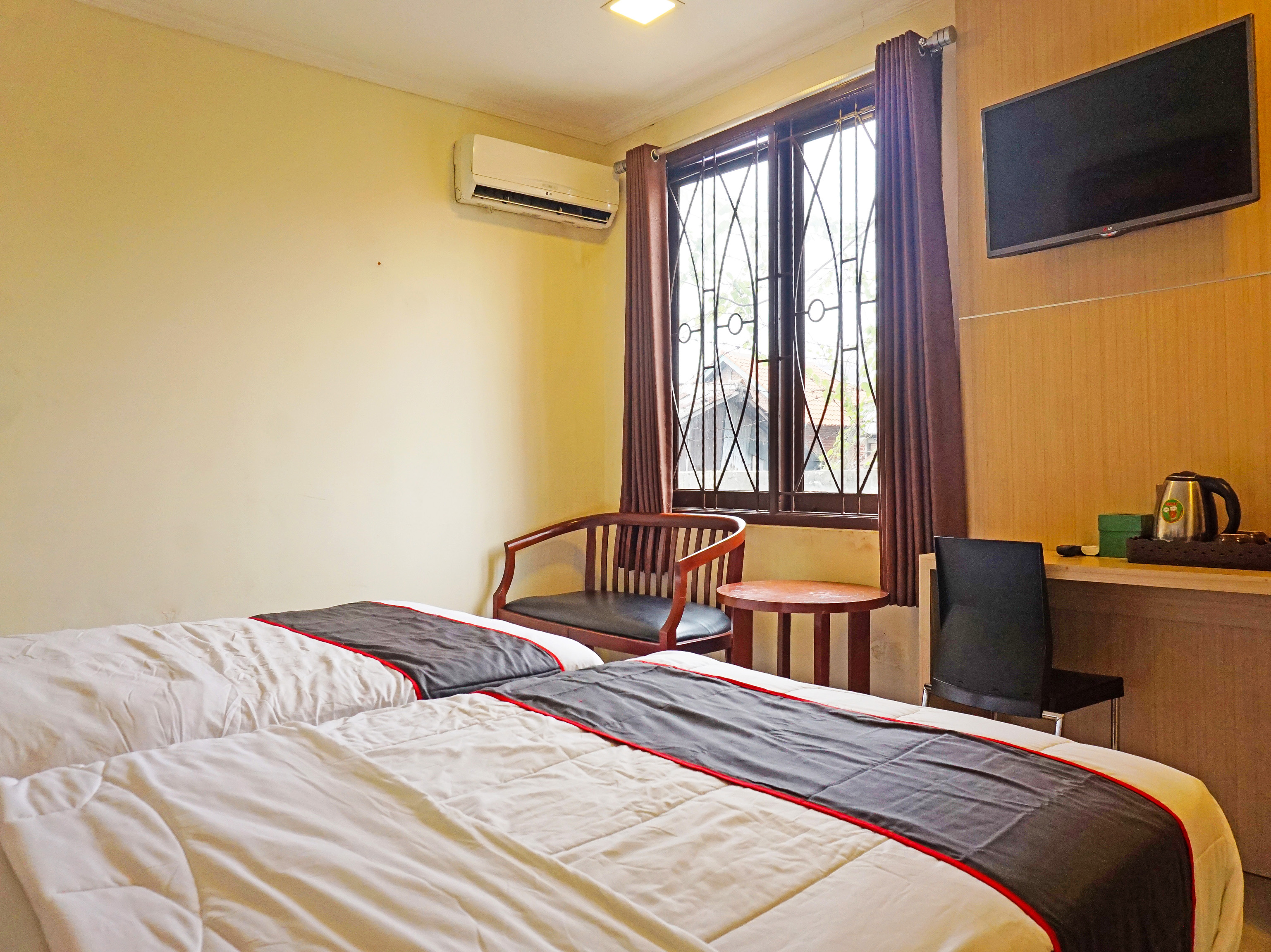 Super OYO Collection O 91409 Hotel Fiducia Otista 153 - 157 11/39