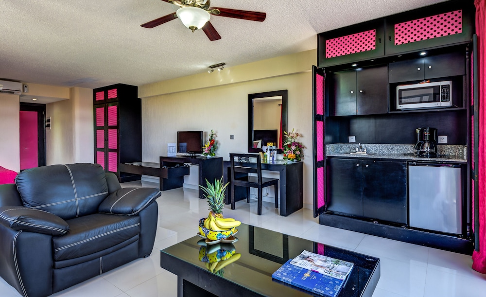 Suites Corazon 32/50