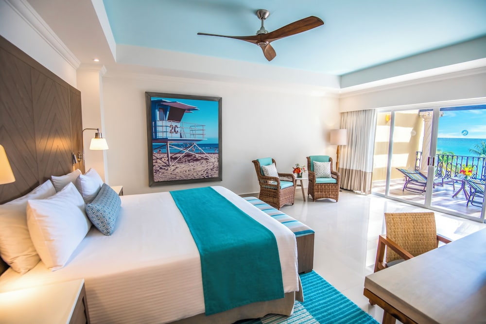 Wyndham Alltra Playa Del Carmen, Adults Only All Inclusive Resort 12/50