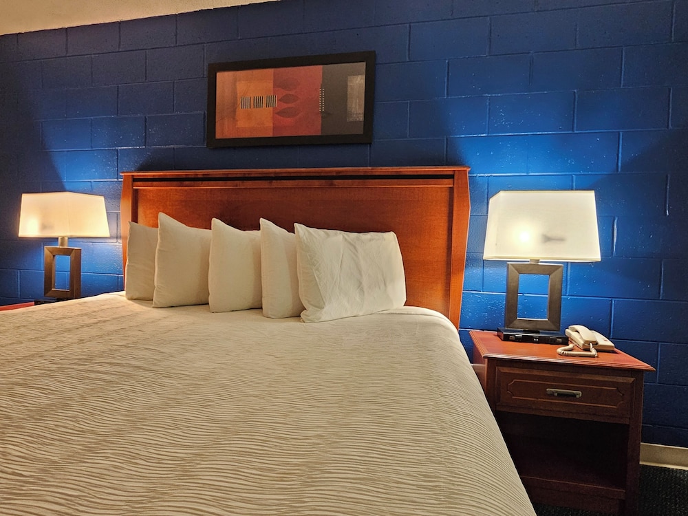 1st Choice Inn Rawlins 30/60