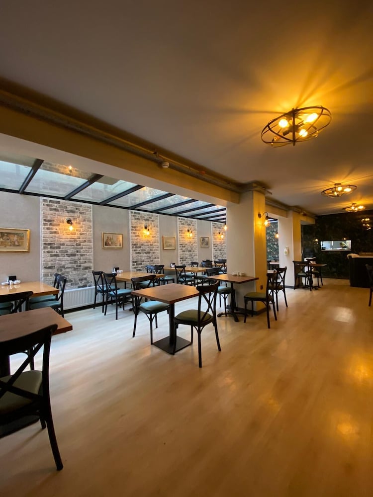 Bloom Hotel 24/31