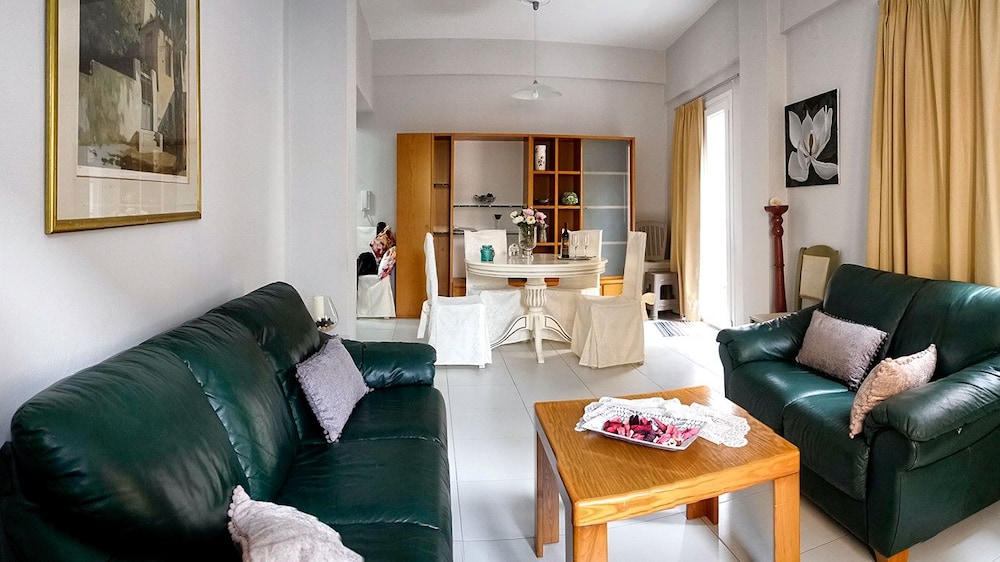 Heraklion Old Port Apartments 26/48