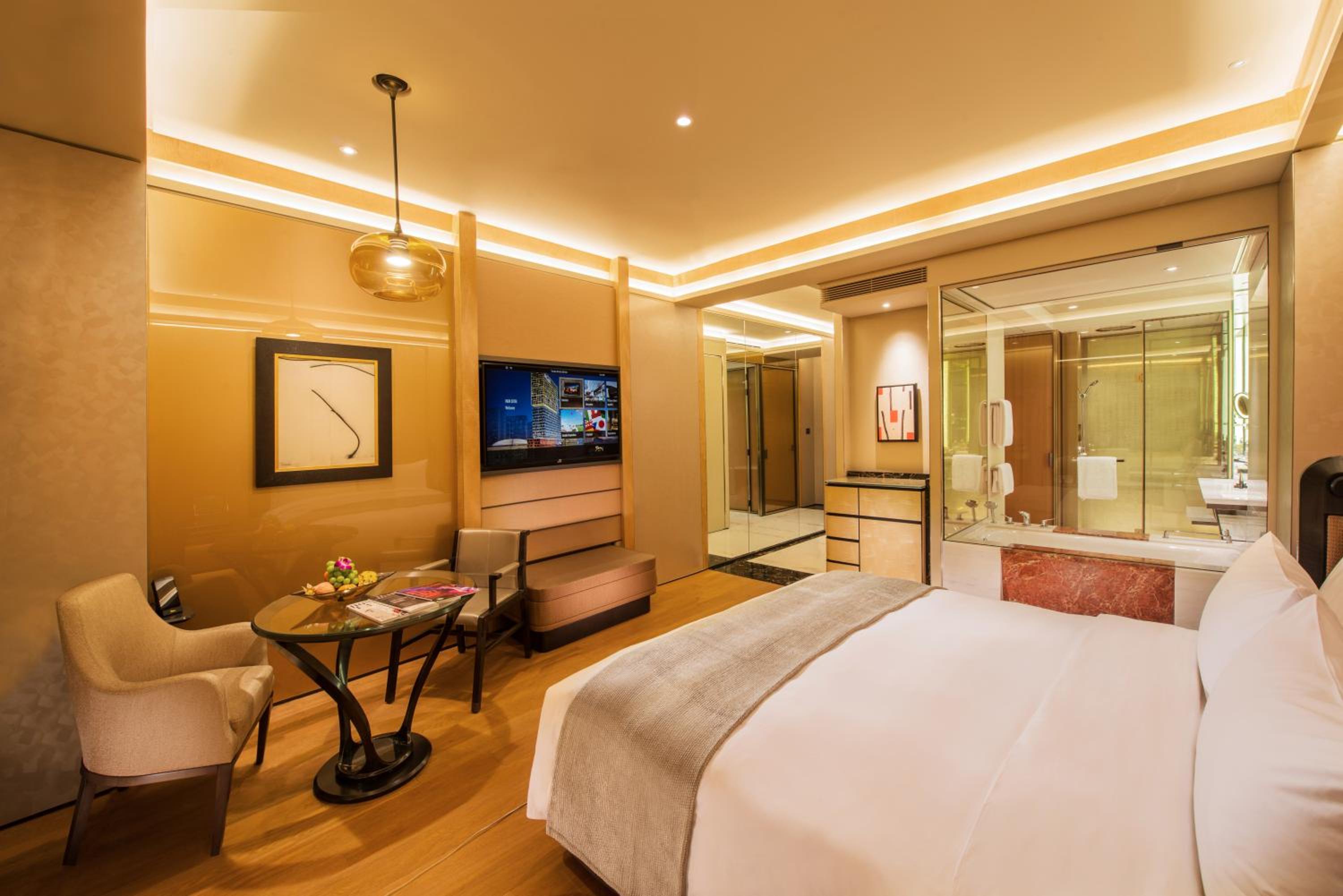 Skyloft, King Bed