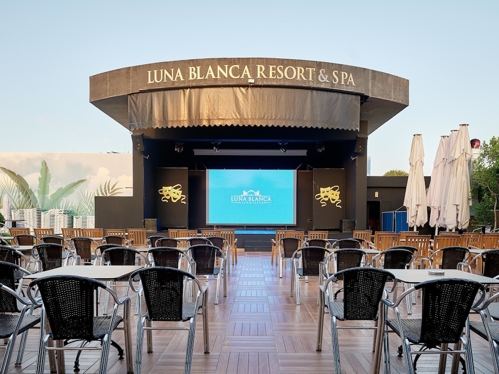 Luna Blanca Resort & Spa 40/50
