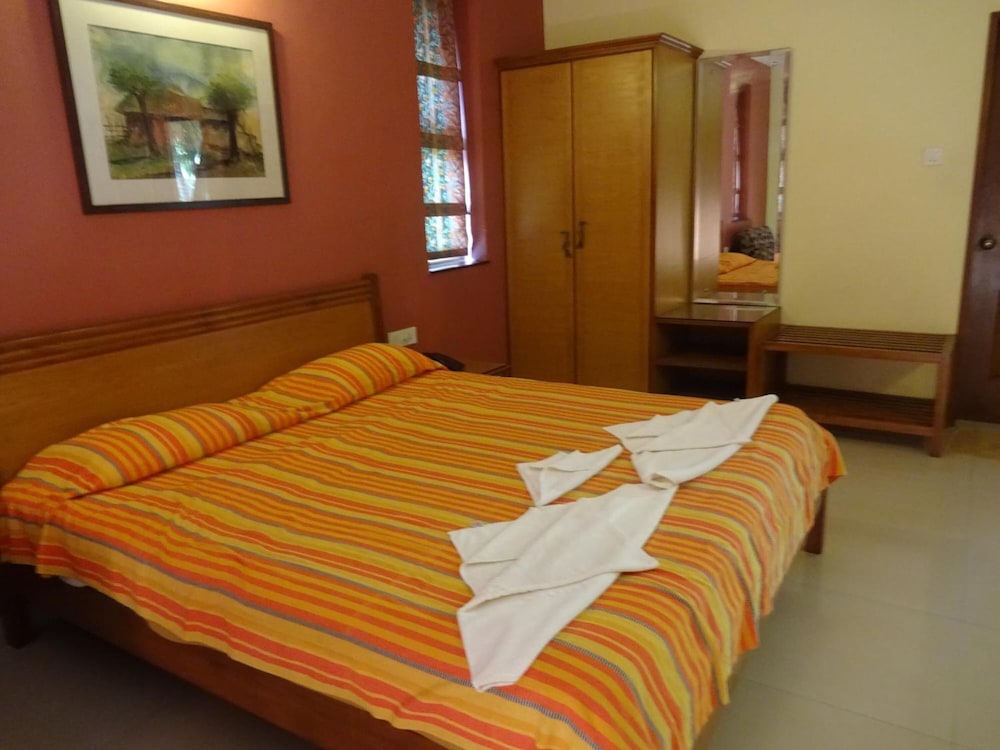 Renzo's Inn 21/50