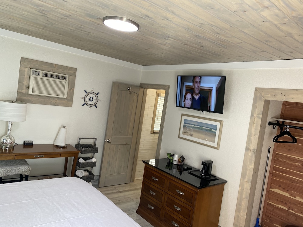 Gulf Coast Inn 13/50