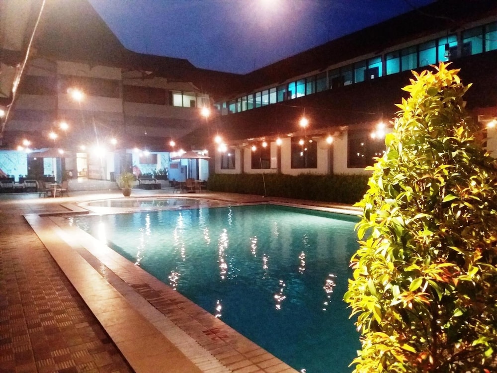 Hotel Sofia Juanda Surabaya 43/47
