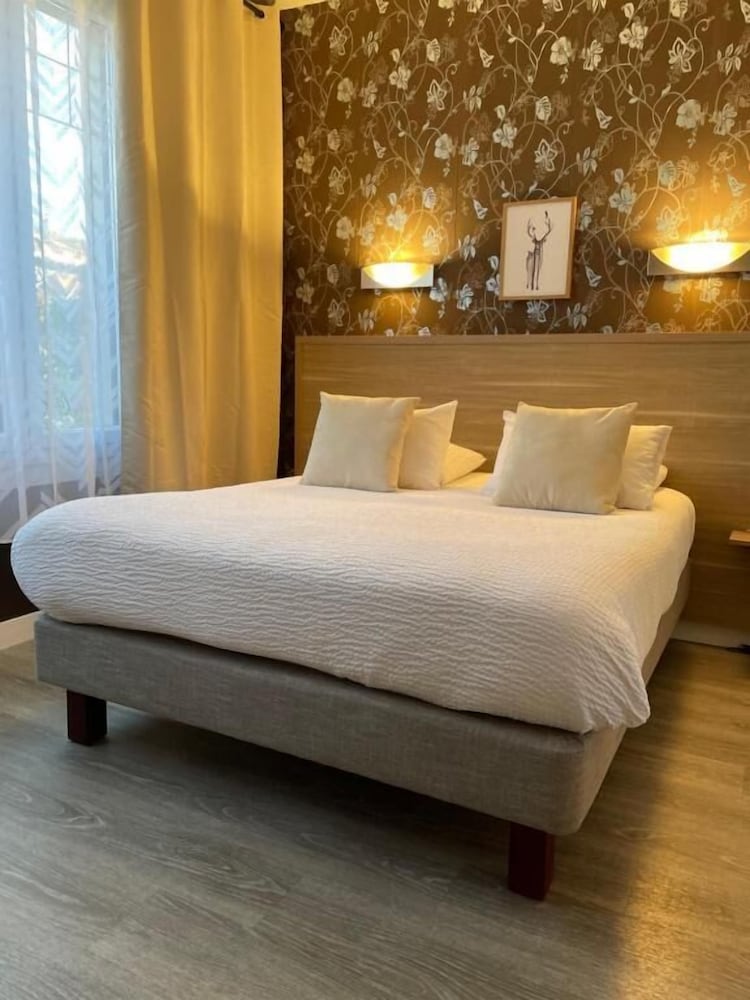 HOTEL LE SAINT FLORENT 13/30