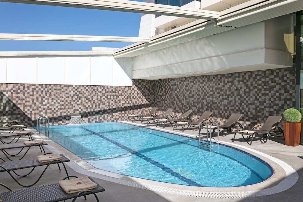 B Business Hotel & Spa 3/53
