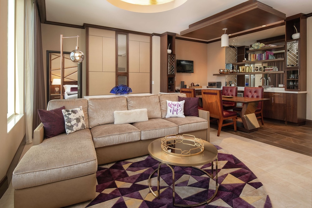 Embassy Suites By Hilton Seattle Downtown Pioneer Square 42/69