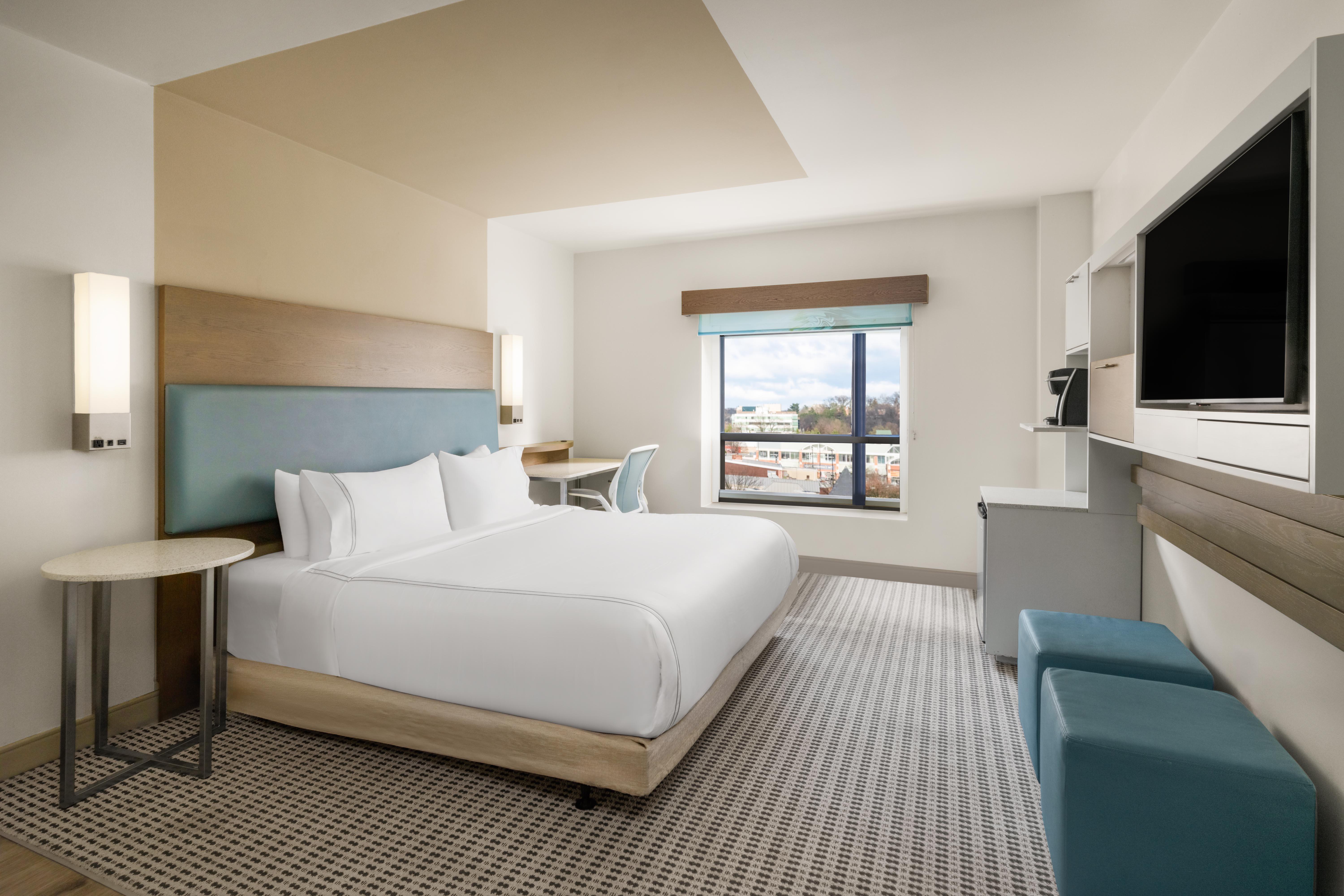 Room, King Bed, Accessible