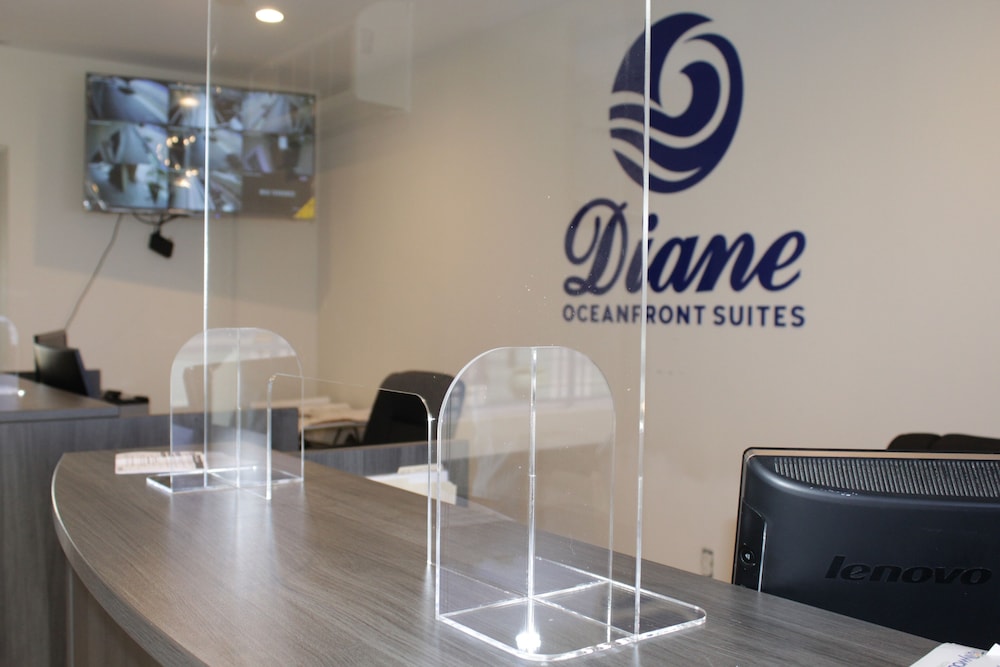 Diane Motel 23/30