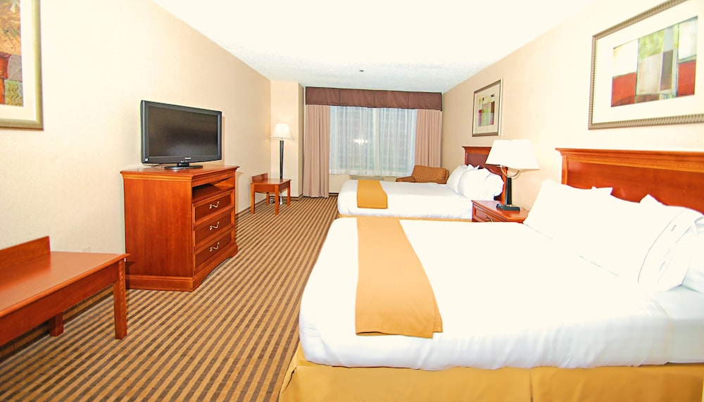 Holiday Inn Express Kalamazoo 4/47