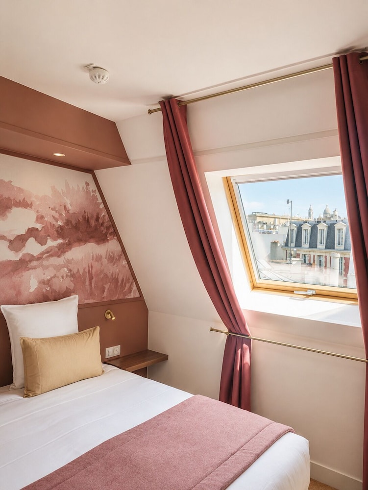 Hotel Le Cardinal 15/48