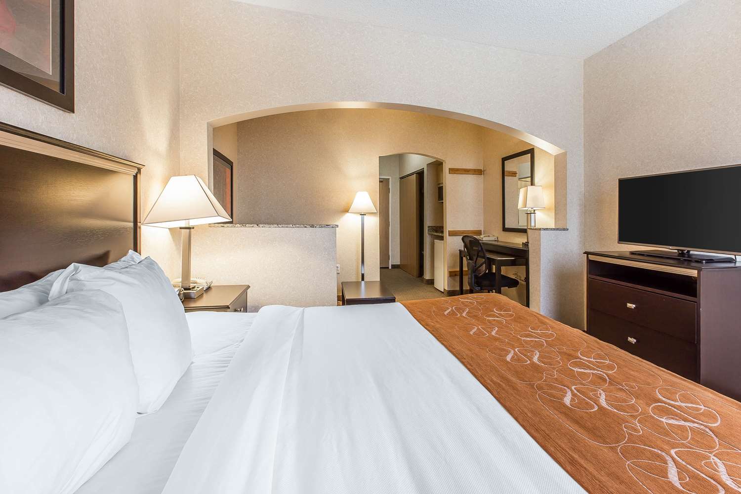 Upgrade, Suite, King Bed