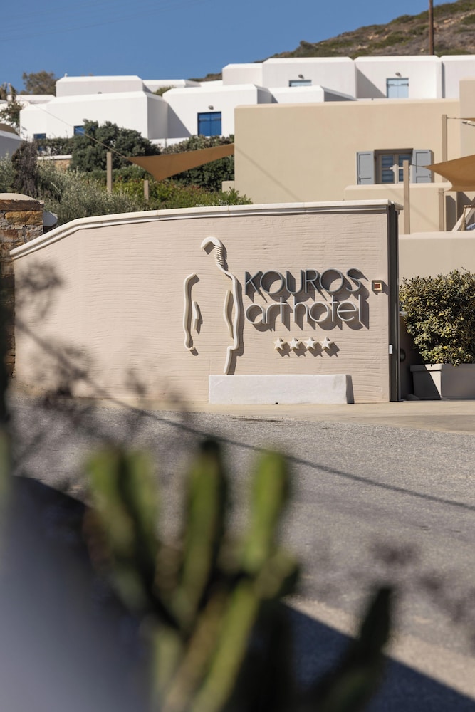 Kouros Art Hotel - Adults Only 3/72