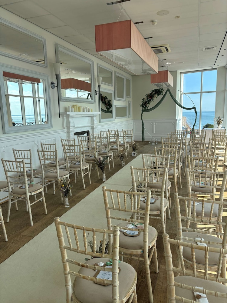 Park Inn By Radisson Palace Southend On Sea 25/38
