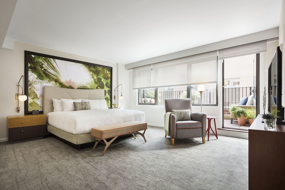 The Gardens Sonesta ES Suites New York 7/50