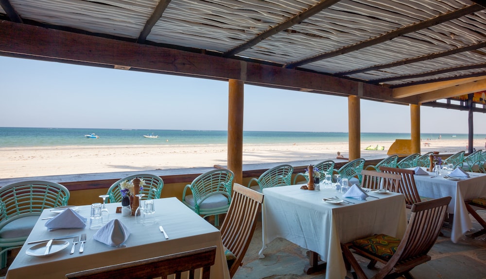 Blue Marlin Beach Hotel 33/50