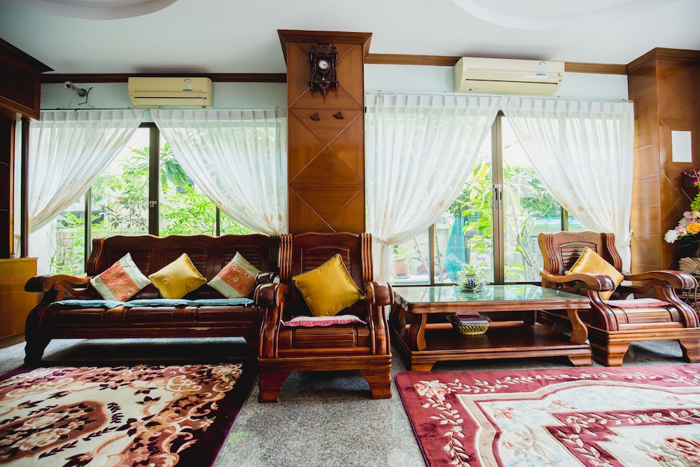 R.K. Guesthouse 50/70