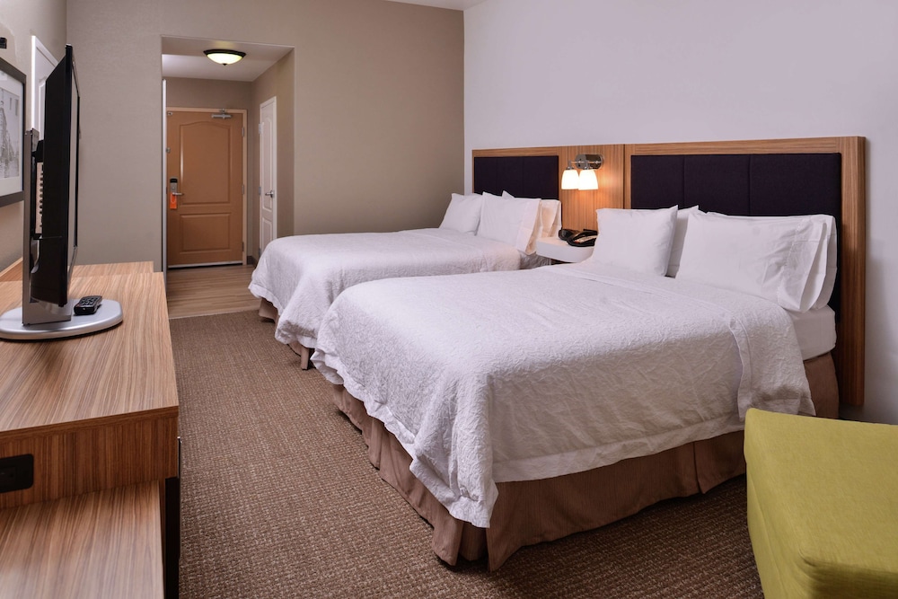 Hampton Inn and Suites Woodland - Sacramento Area 16/53