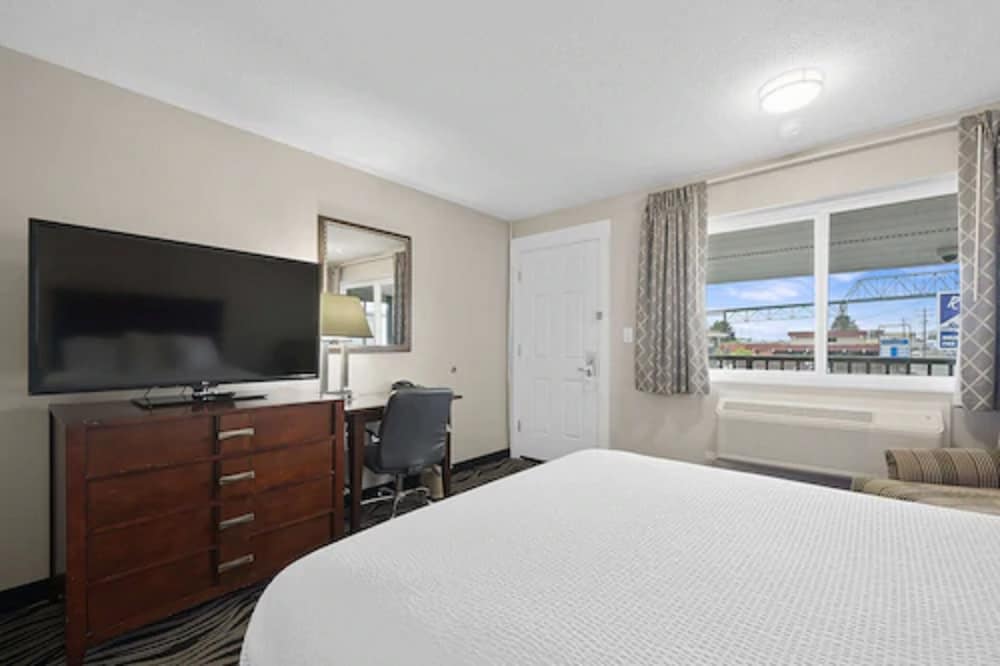 Astoria Rivershore Motel 28/39