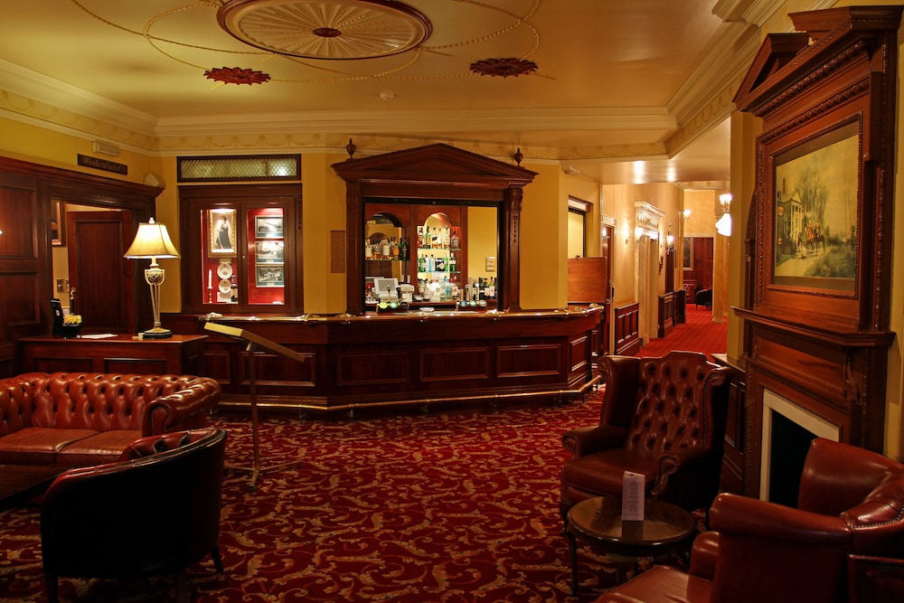 Orwell Hotel 51/67