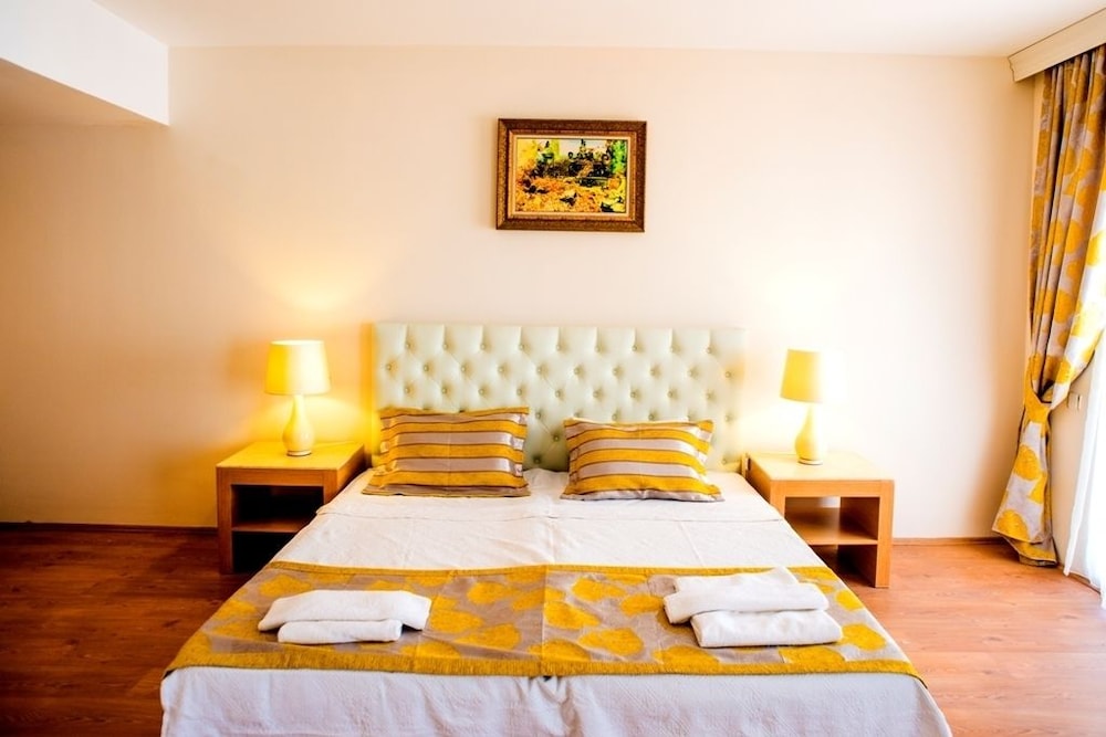 Ladonia Hotels Del Mare 12/50