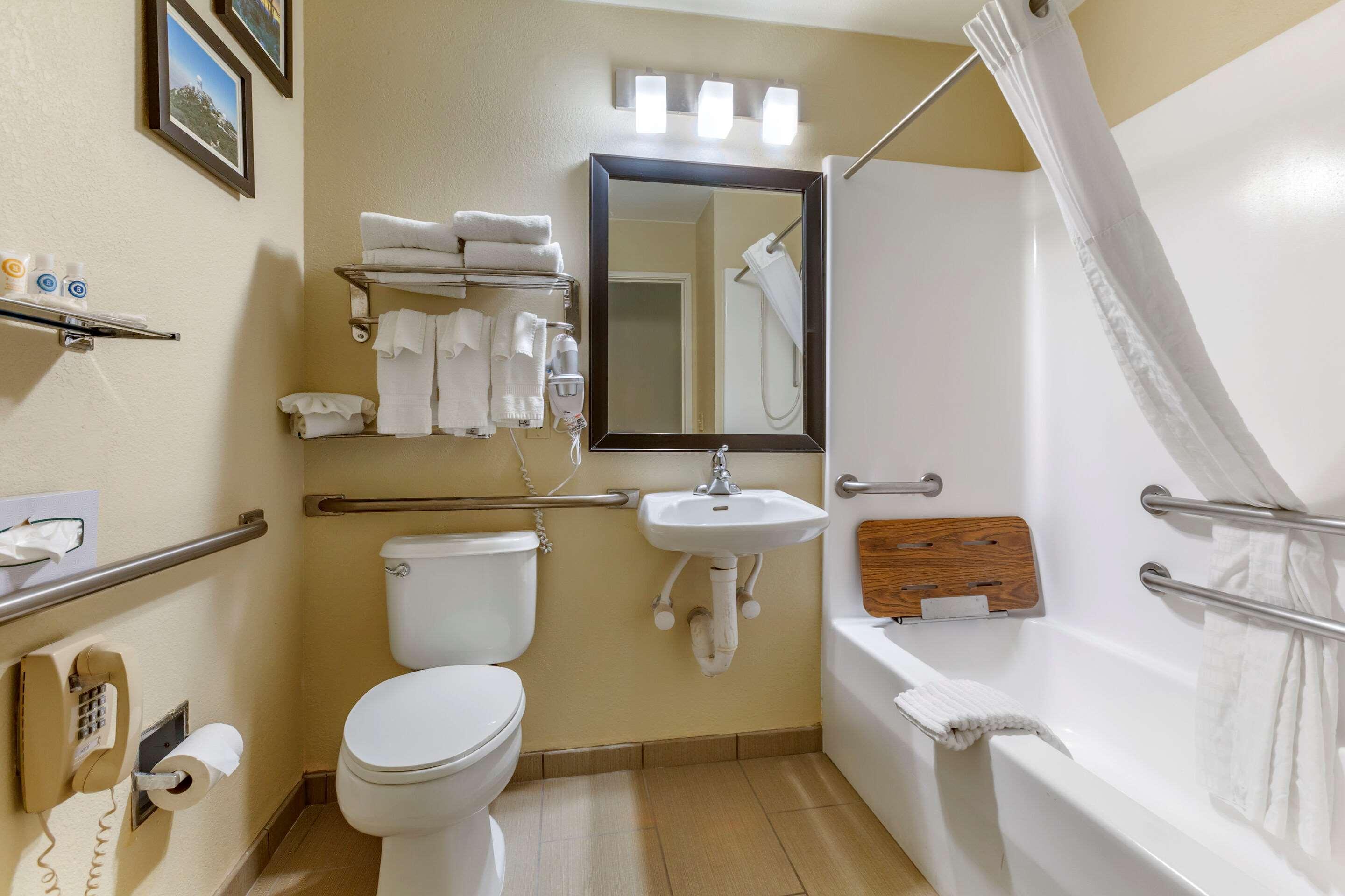 جناح بسريرين كوين، Comfort Inn & Suites North Tucson Marana 3/3