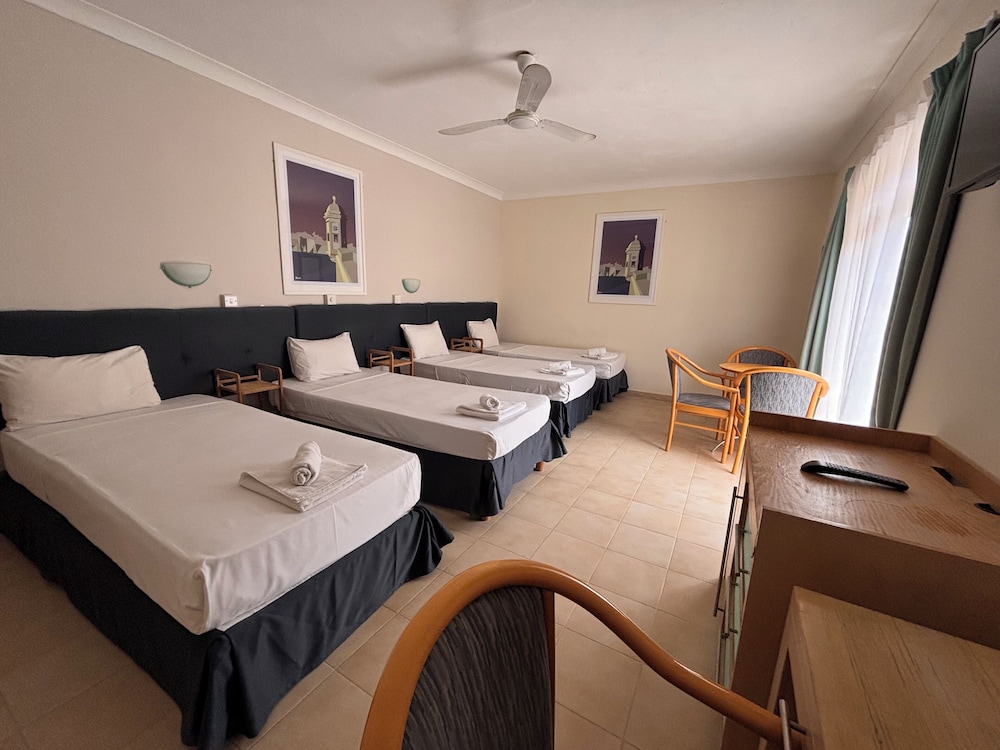 The San Anton Hotel 24/56