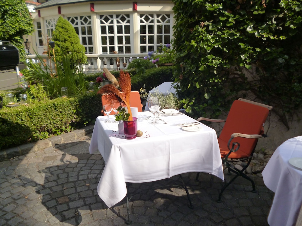 Romantik Hotel Furstenhof 46/50