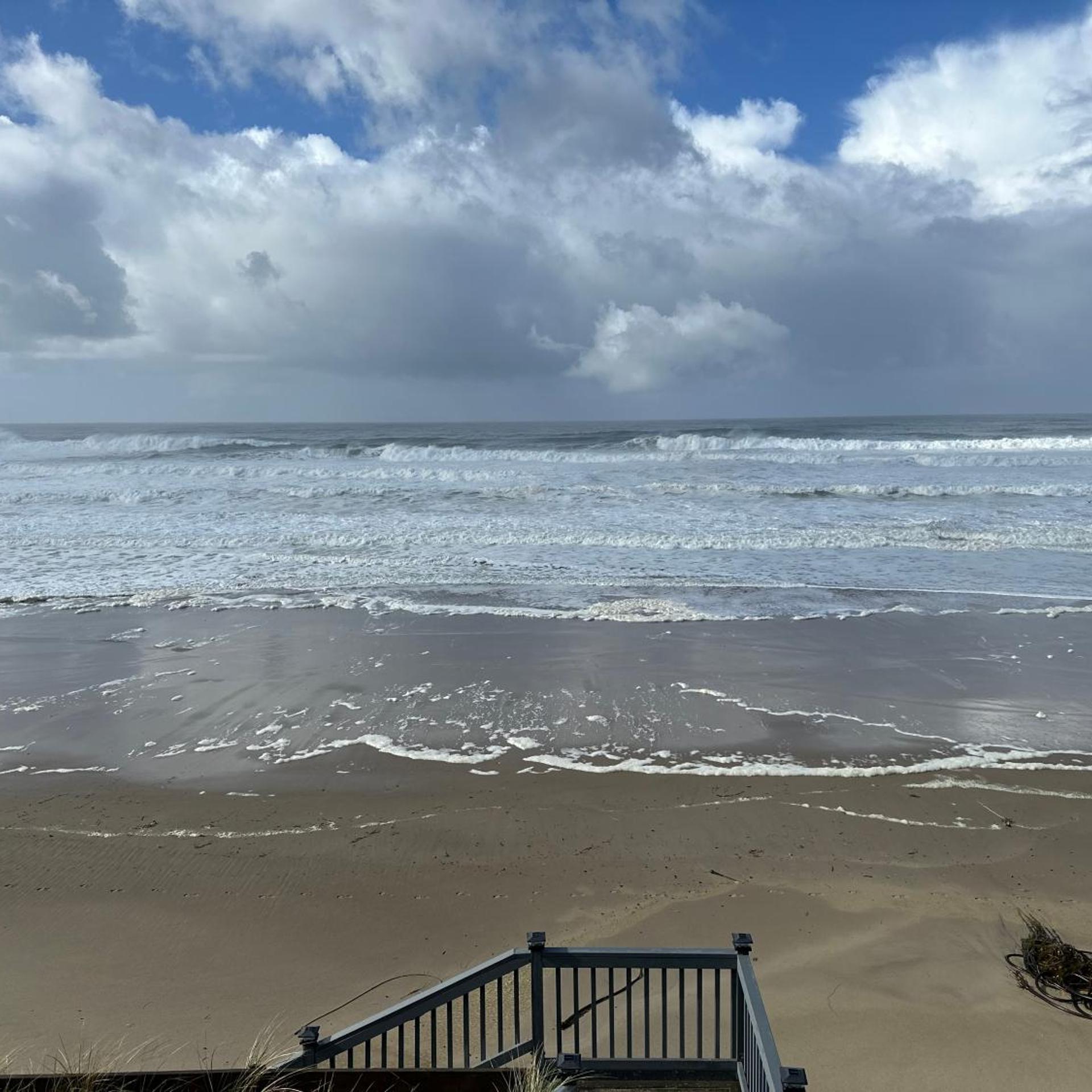 West Beach Suites 44/50