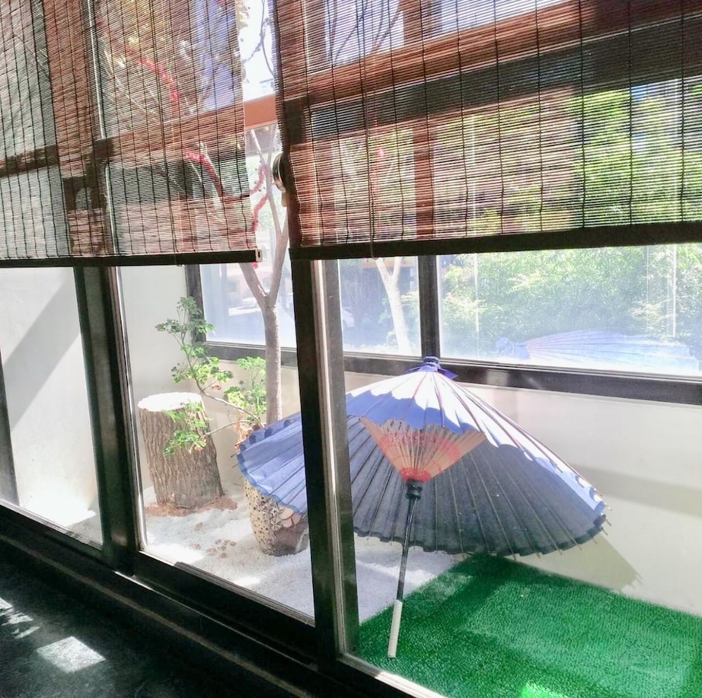 Aitabi Hostel 36/55